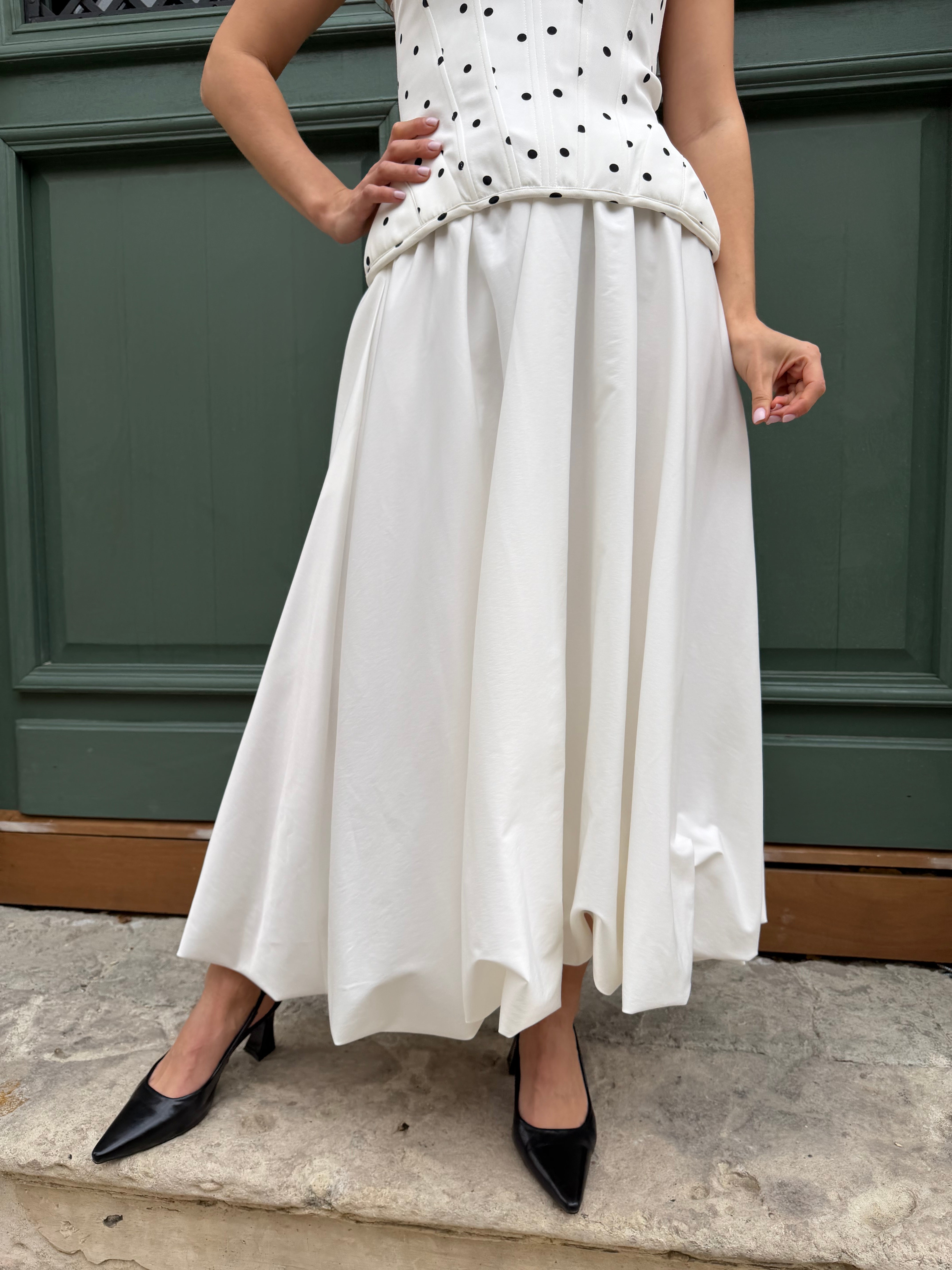 Puffy white skirt