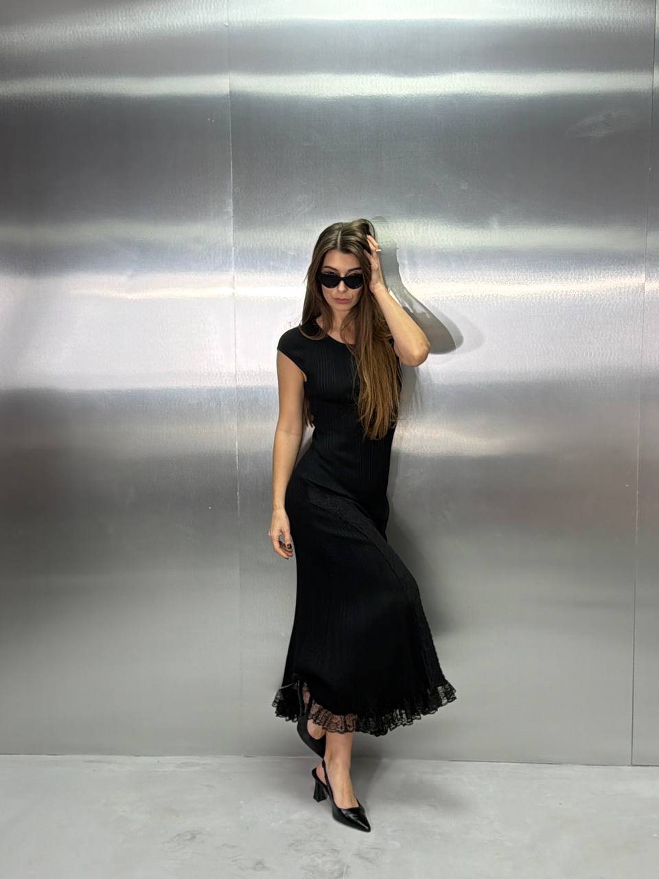 Black midi lace dress