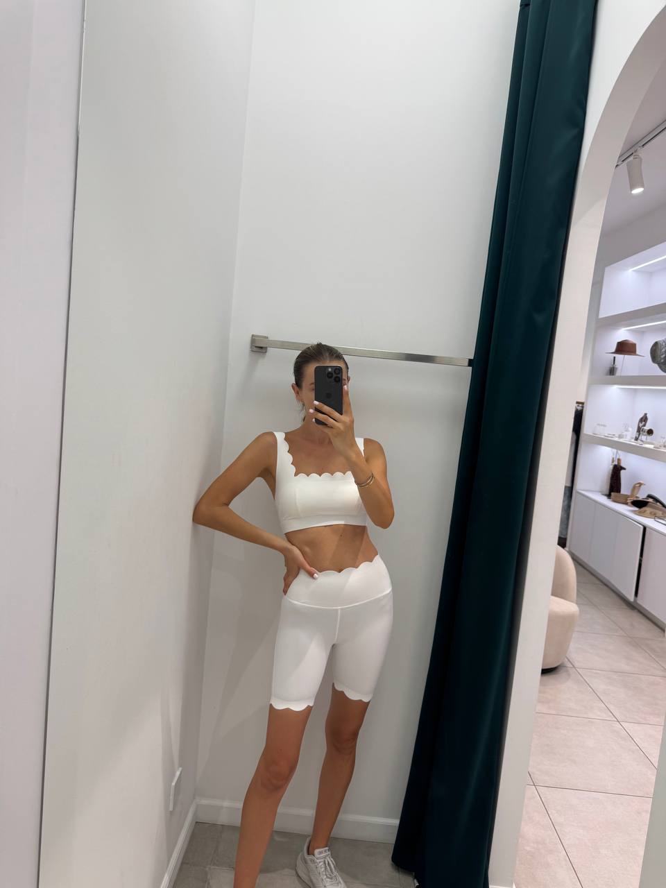 White sport set