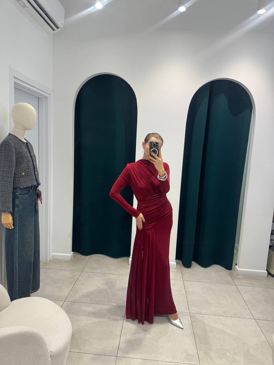 Bordo maxi dress with elegant asymmetric rushing