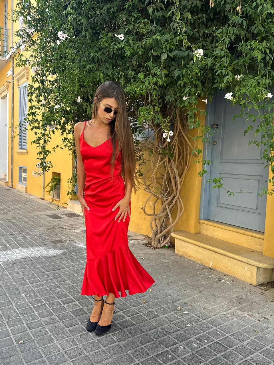 Fiery red dress Grace Boutique Cy