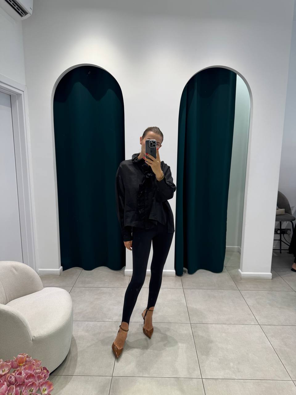 Black leggins with under foot