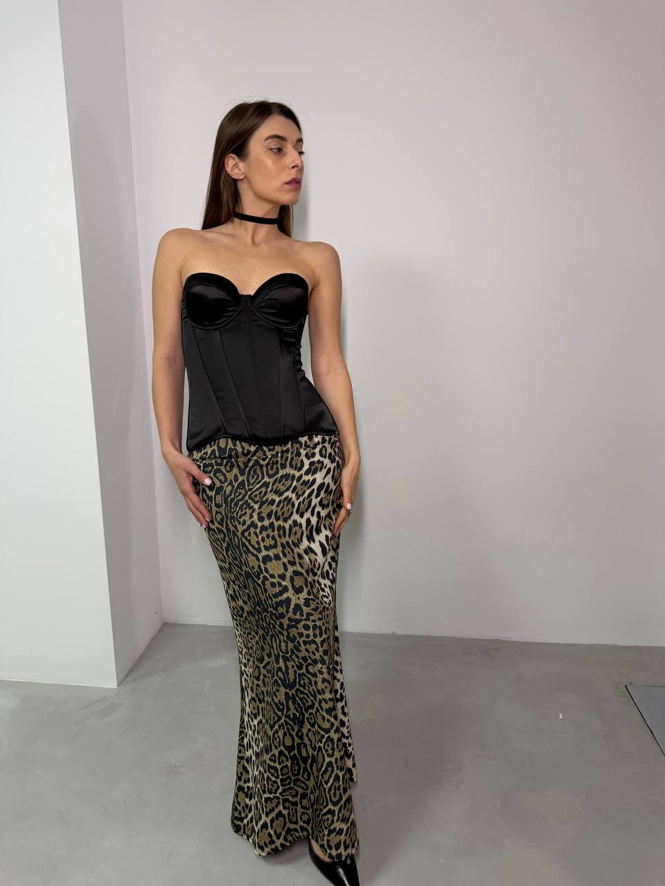 Black bodice-corset