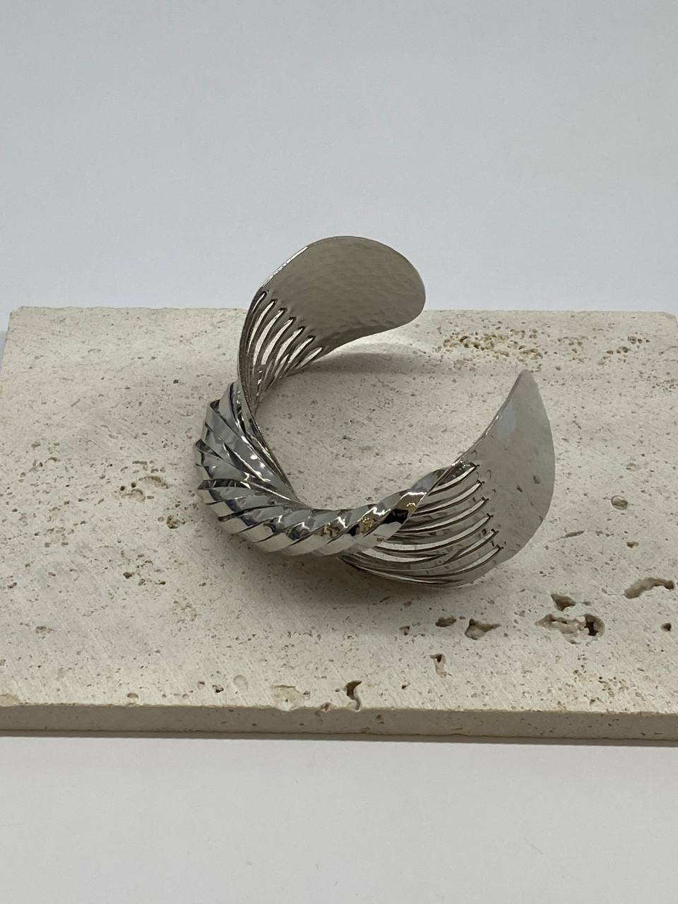 Silver cuff braslet