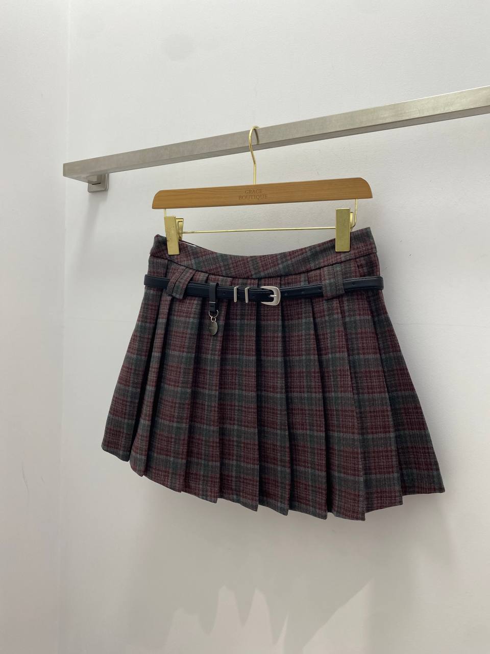 Checkered skirt with under shorts