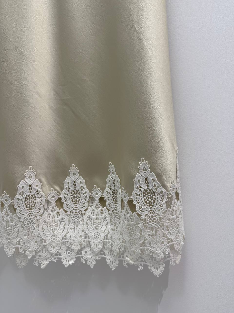 Pistachio satin skirt