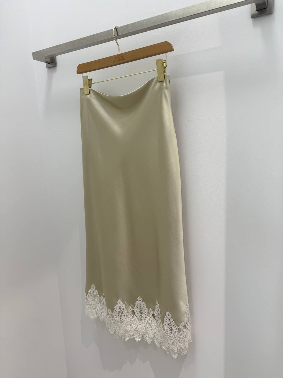 Pistachio satin skirt