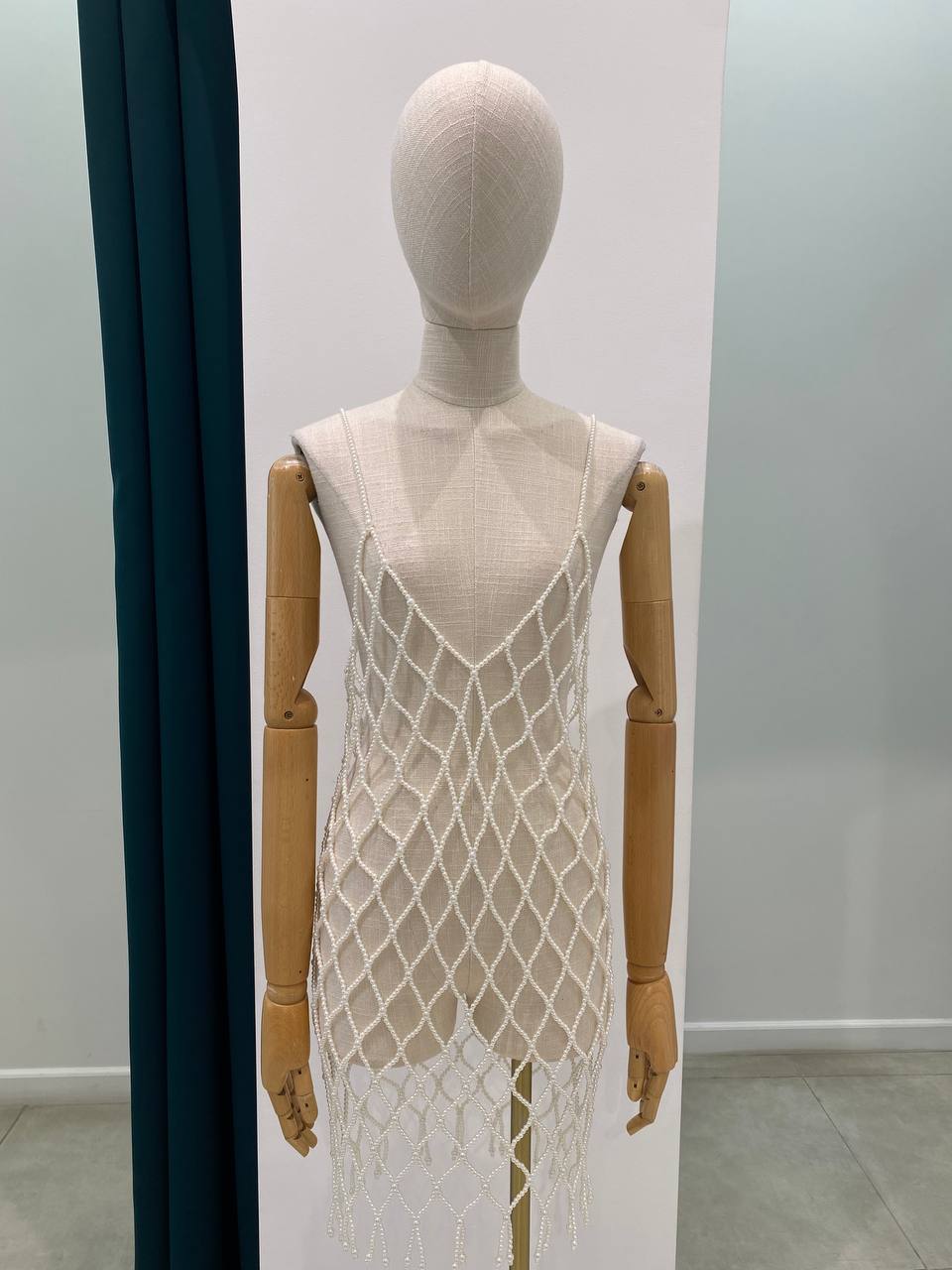 Mini pearl body chain